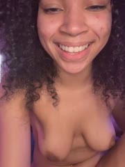 Kiki_hammyy on Stripchat – August 2, 2026 at 16:12 UTC