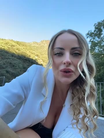 EmaSalis on Stripchat – August 30, 2026 at 07:35 UTC