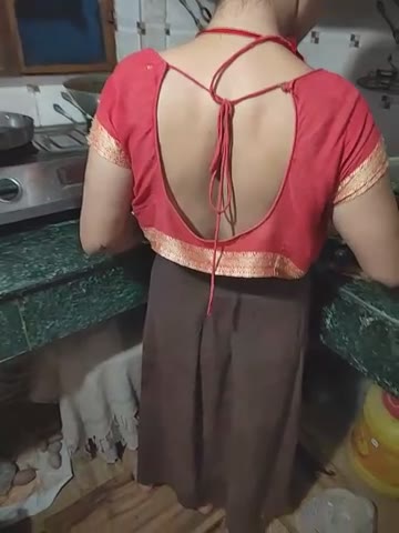COUPLLE_VILLAGE